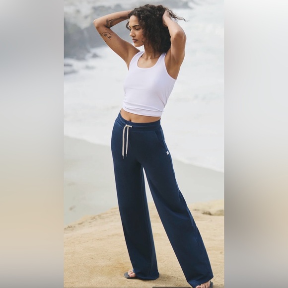 Vuori Halo Essential Wide Leg Pant-NWT!! - Picture 8 of 11